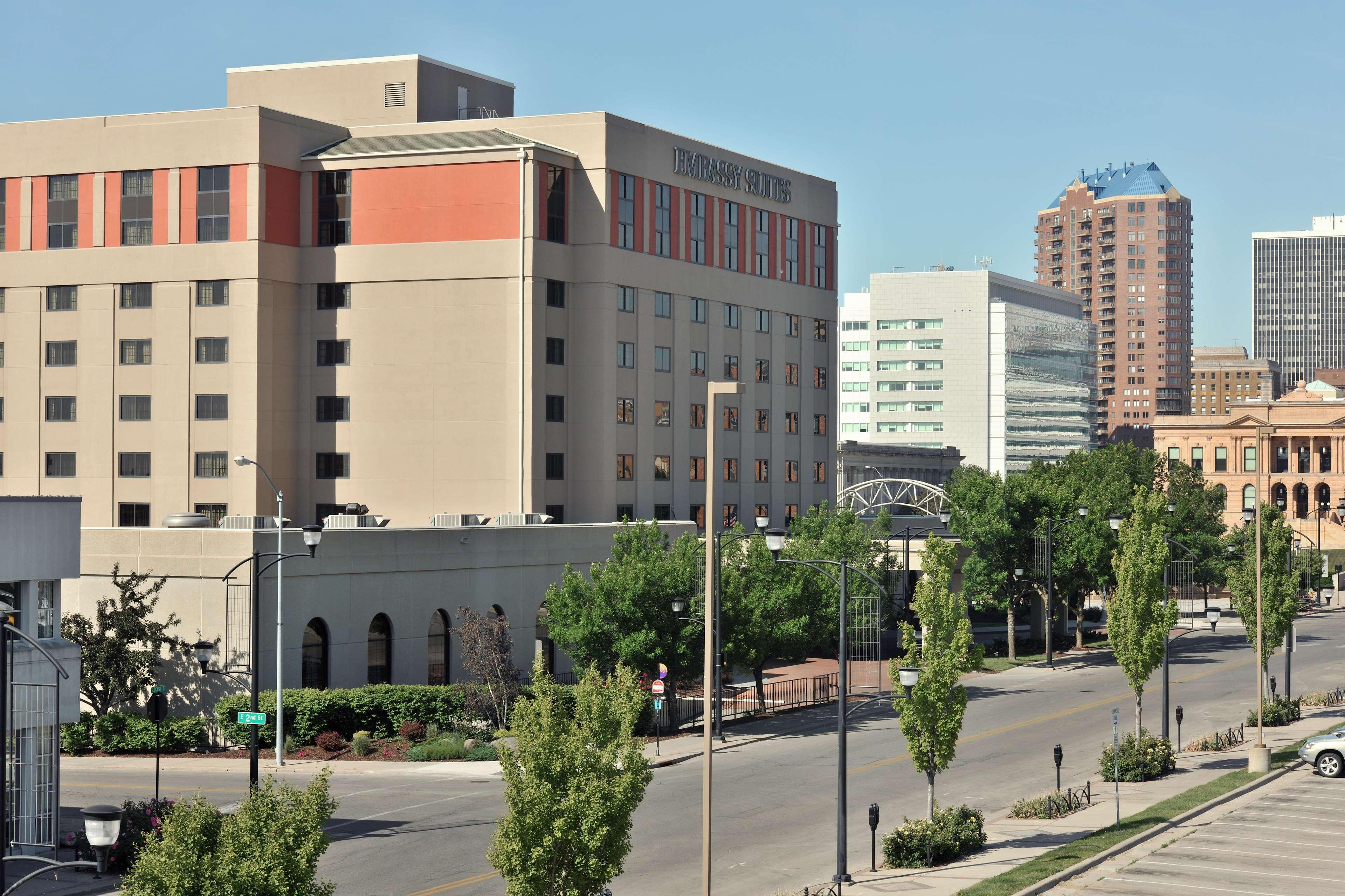Embassy Suites Des Moines Downtown Zewnętrze zdjęcie