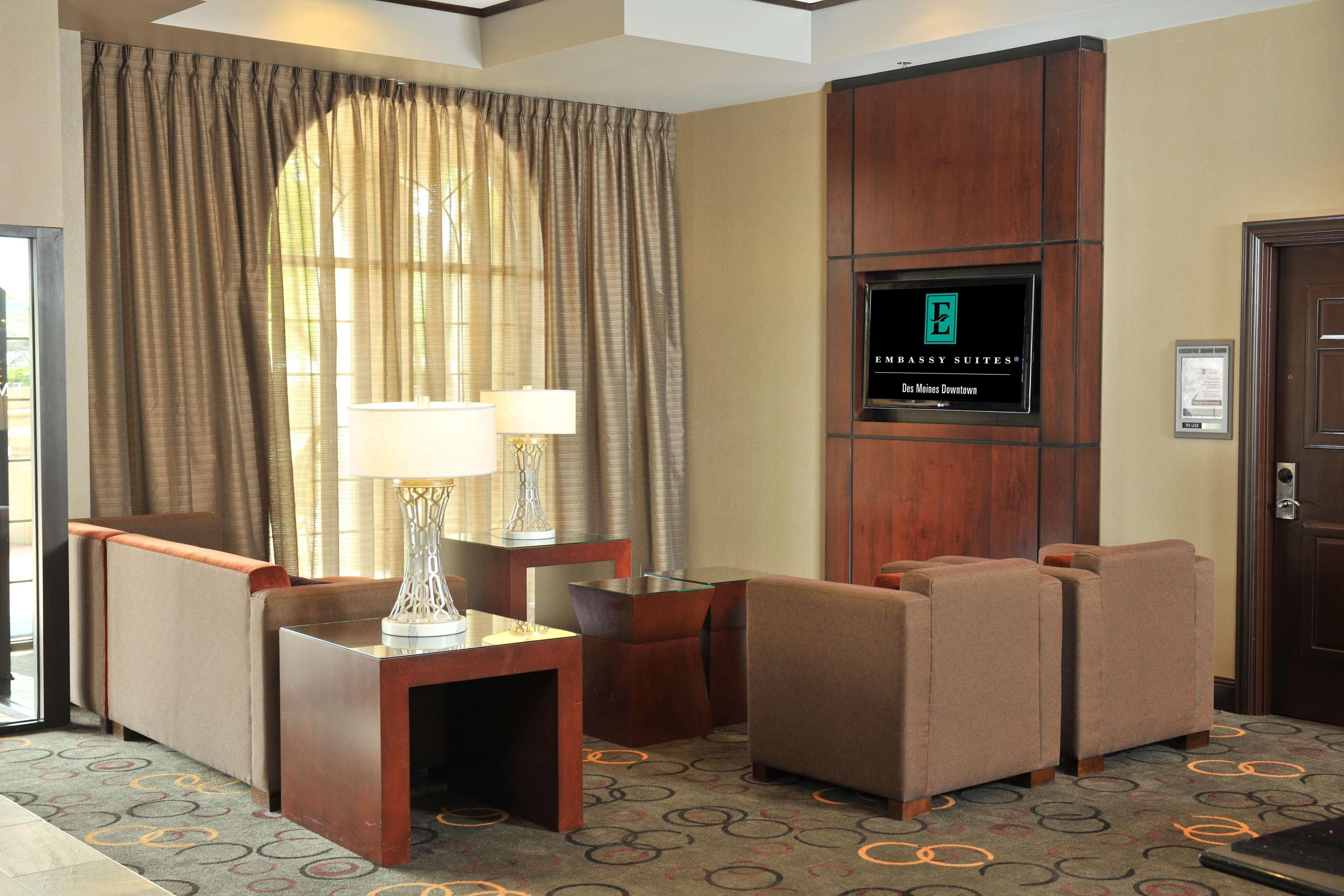 Embassy Suites Des Moines Downtown Zewnętrze zdjęcie
