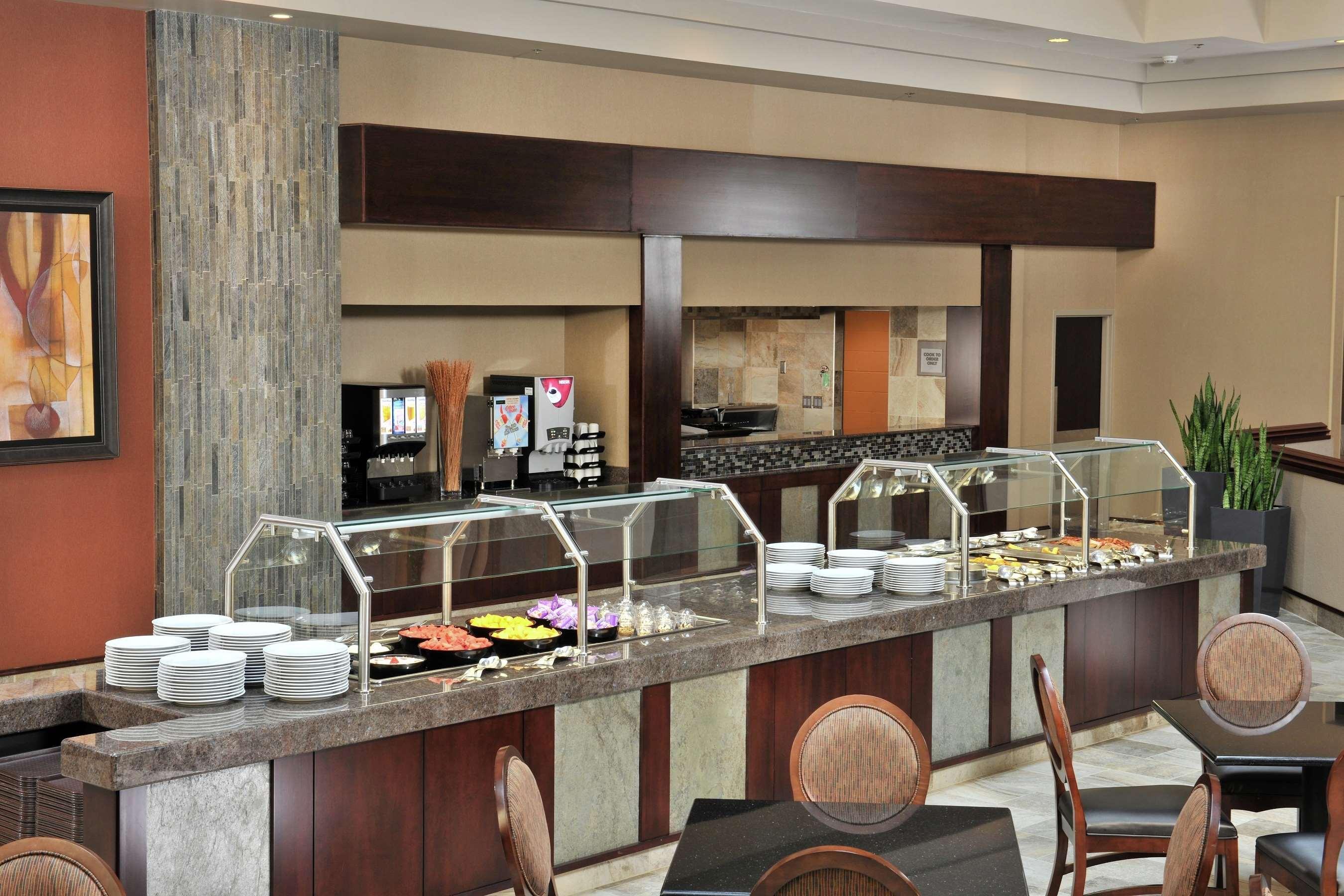 Embassy Suites Des Moines Downtown Zewnętrze zdjęcie