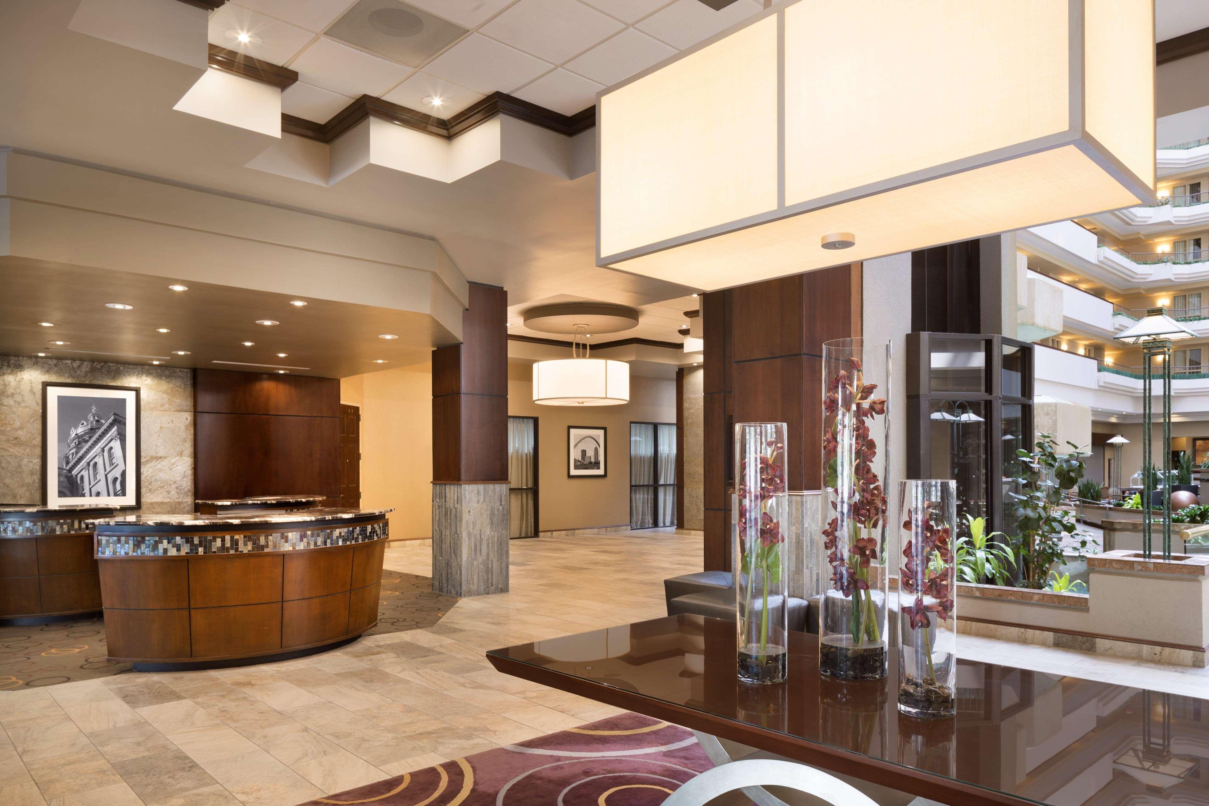 Embassy Suites Des Moines Downtown Zewnętrze zdjęcie