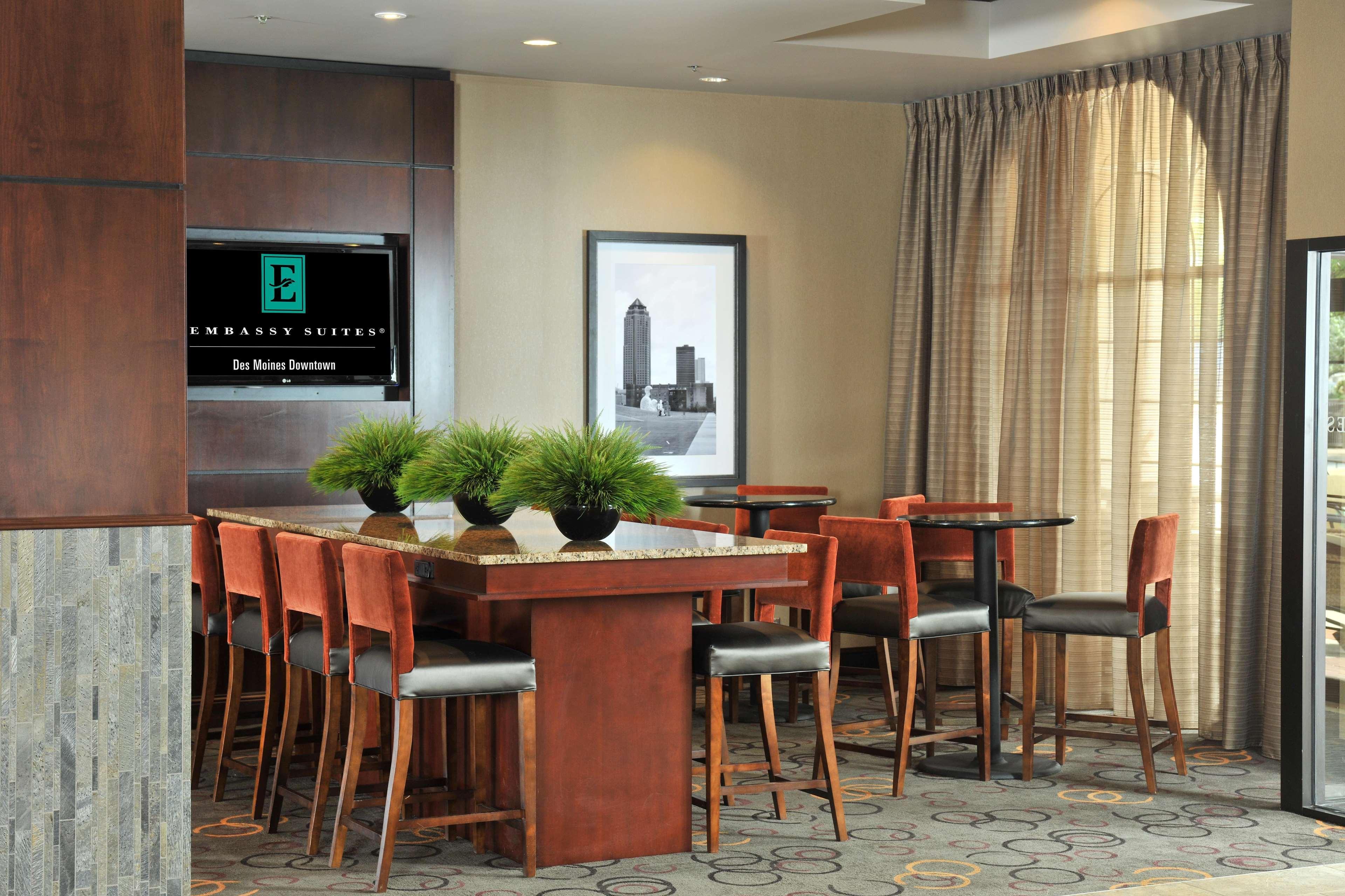 Embassy Suites Des Moines Downtown Zewnętrze zdjęcie