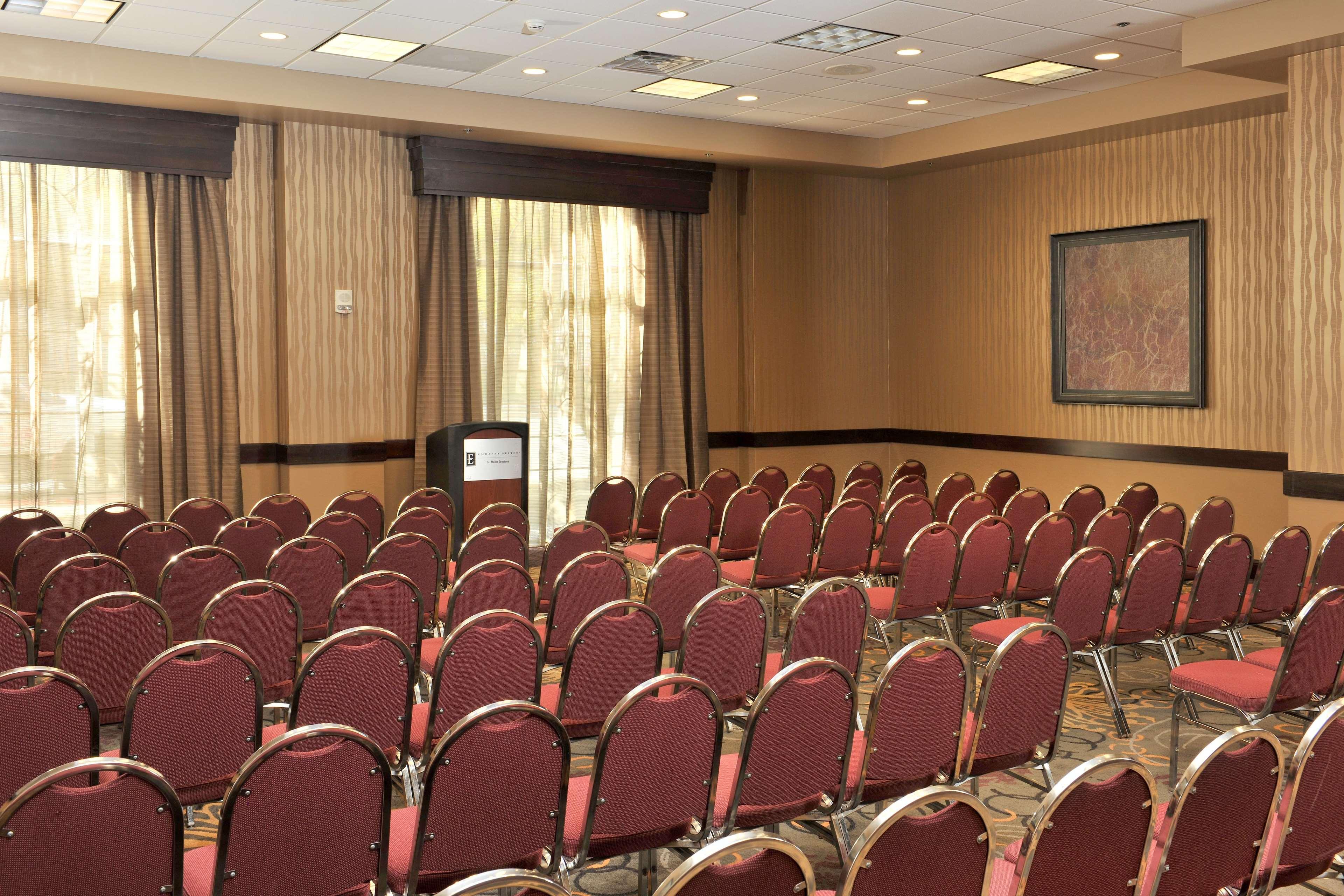 Embassy Suites Des Moines Downtown Zaplecze biznesowe zdjęcie