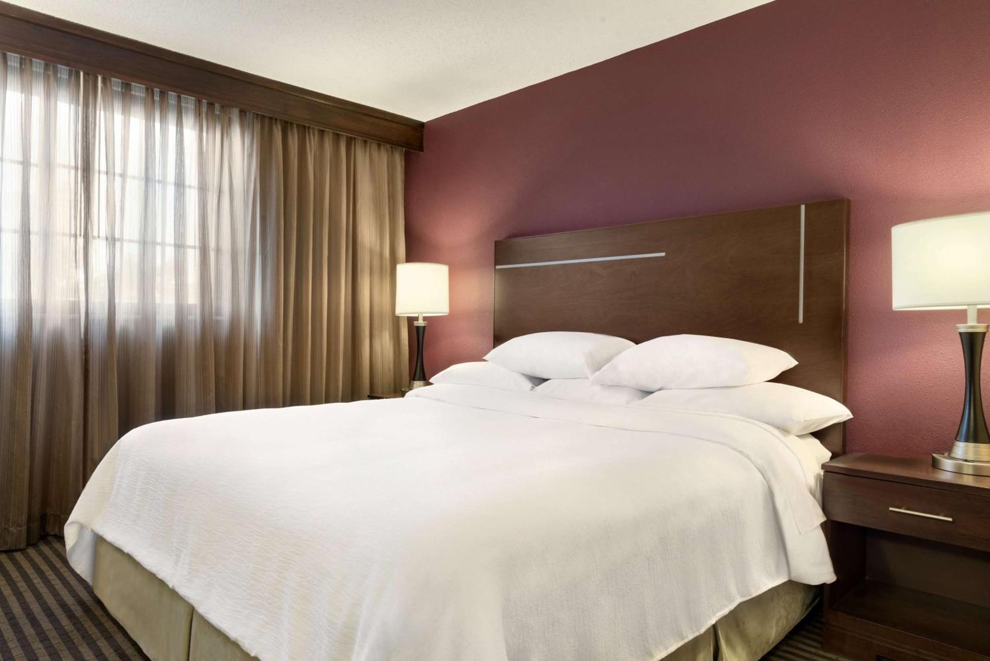 Embassy Suites Des Moines Downtown Zewnętrze zdjęcie