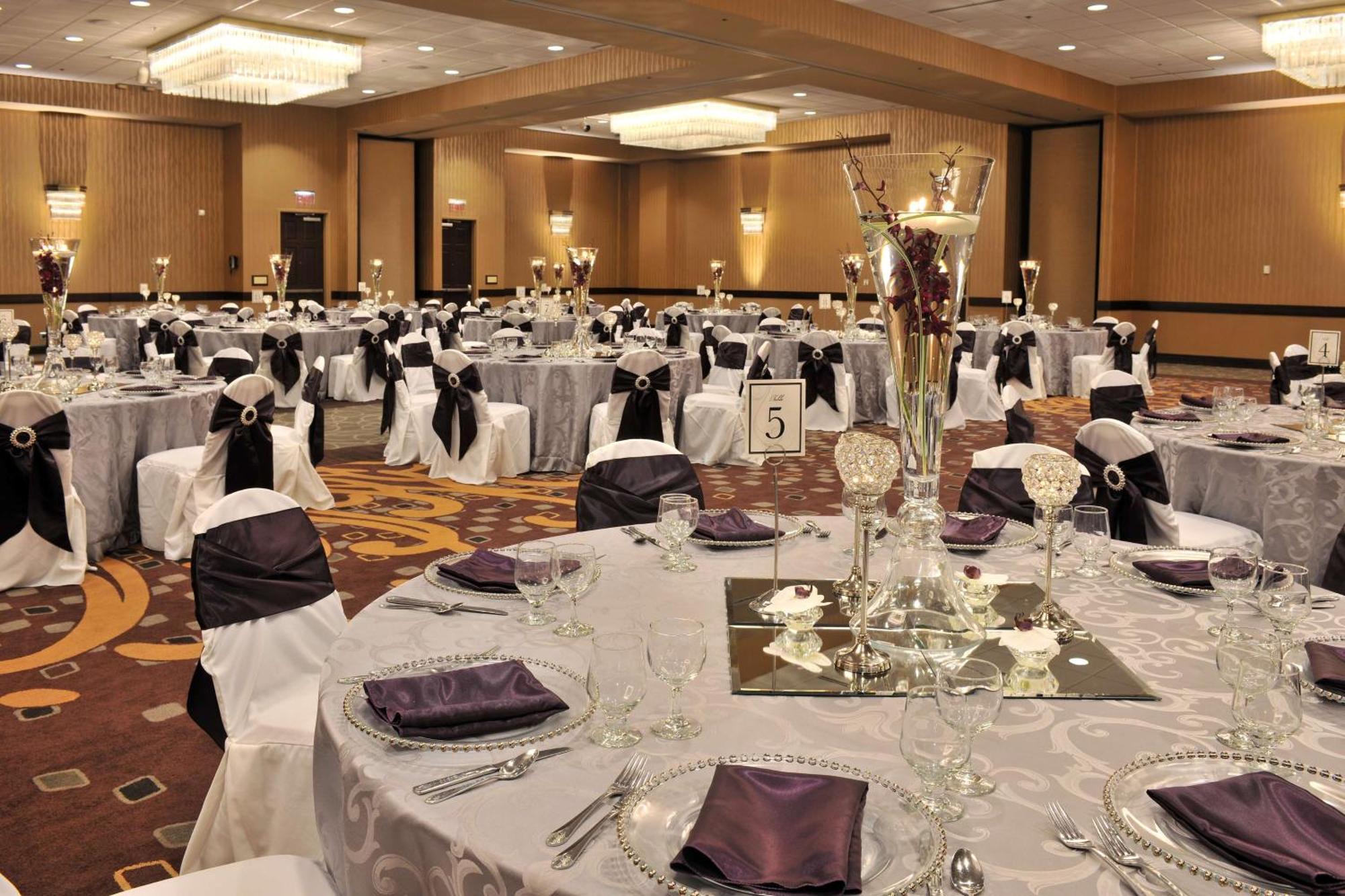 Embassy Suites Des Moines Downtown Zewnętrze zdjęcie