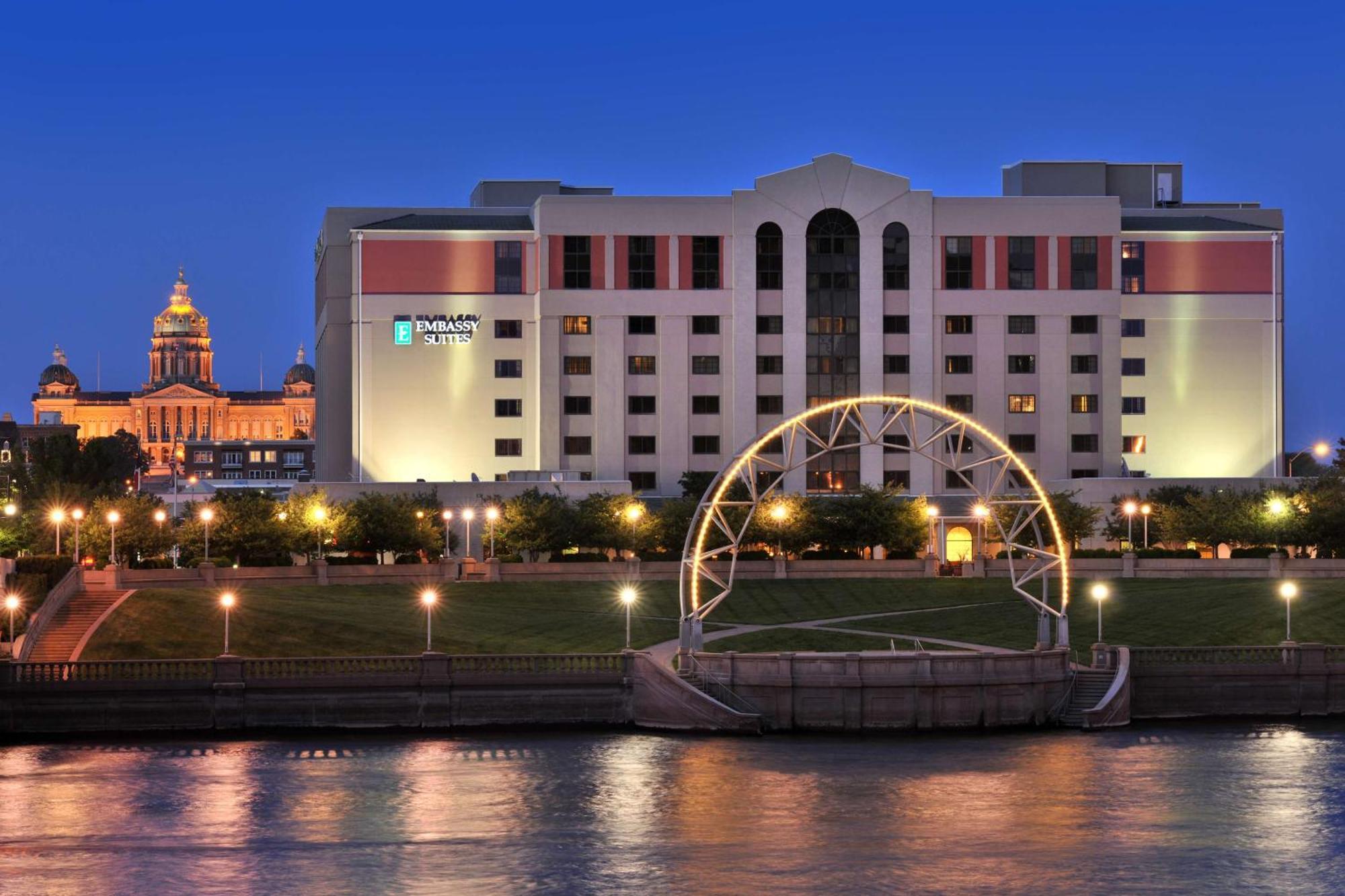 Embassy Suites Des Moines Downtown Zewnętrze zdjęcie